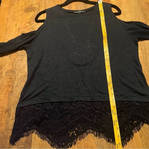 Generation Love x Revolve Martha Lace Cold Shoulder Top 100% Linen - Size Large - Picture 9 of 10
